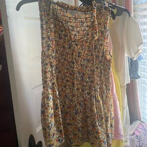 Rose + Olive blouse size medium